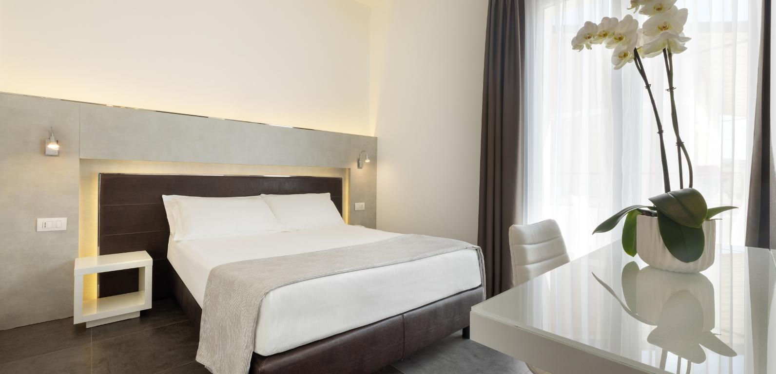 baldininihotel en relax-rooms-hotel-torre-pedrera 011