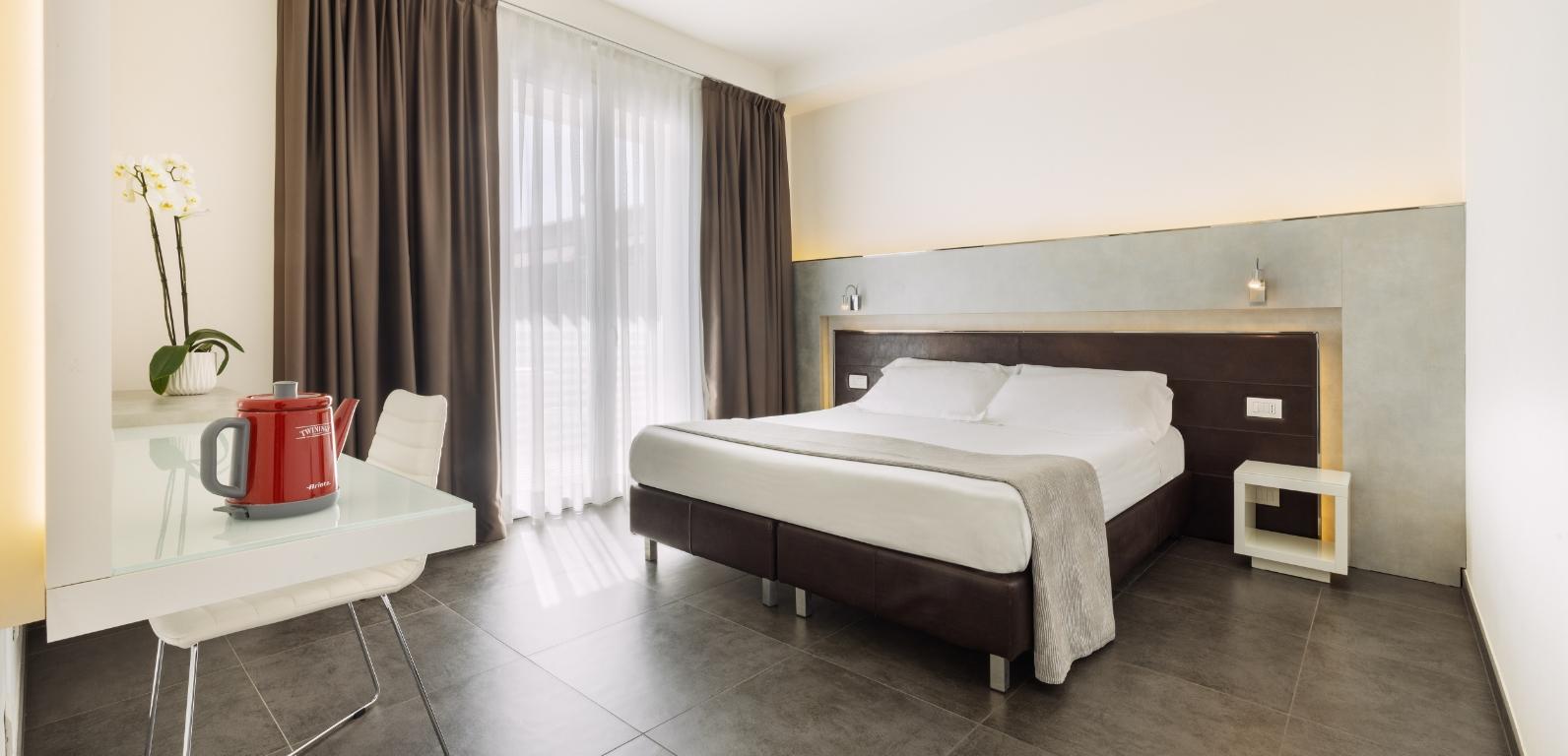 baldininihotel en relax-rooms-hotel-torre-pedrera 015